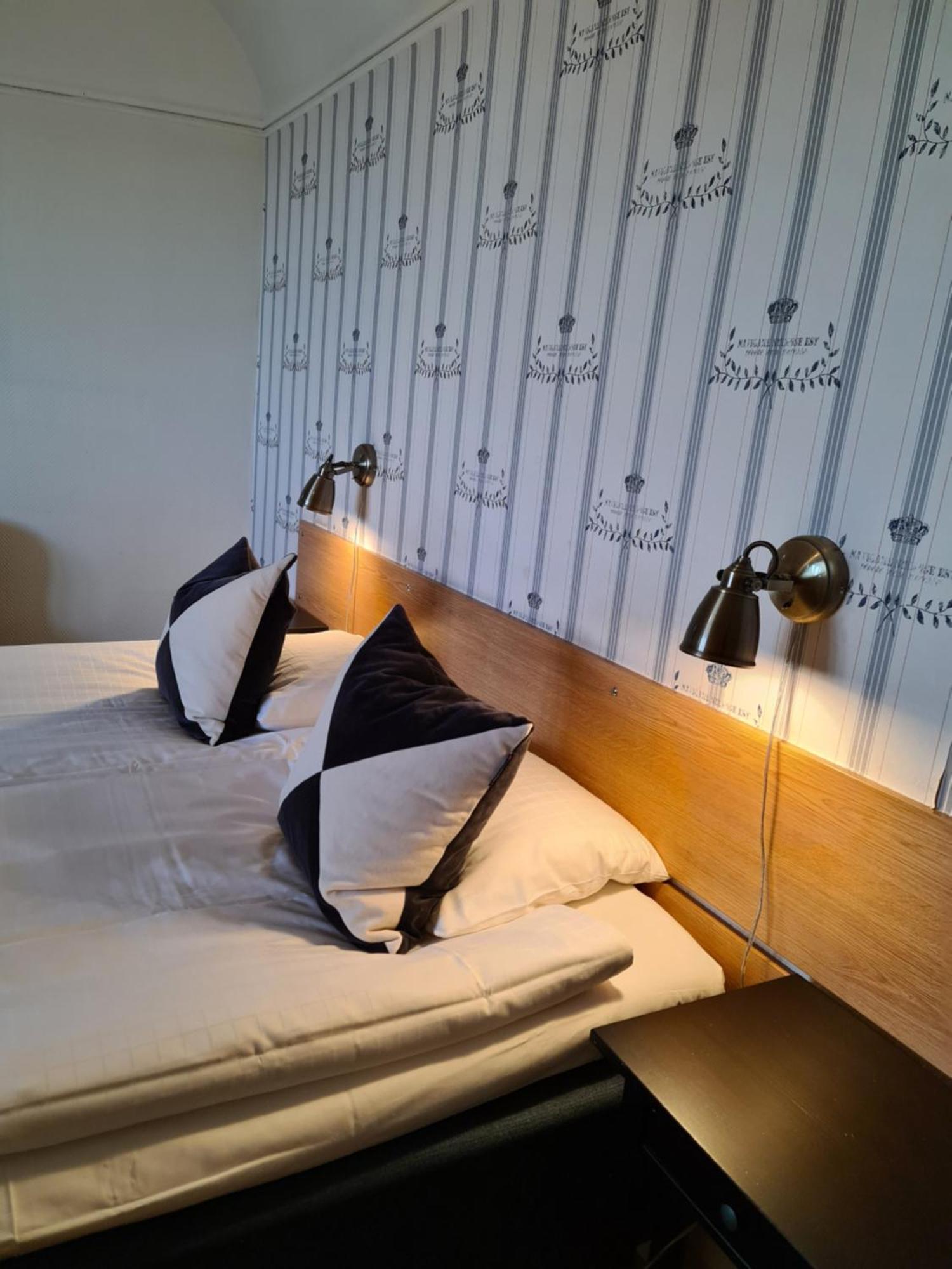 Hamnhotellet Kronan Ландскруна Экстерьер фото
