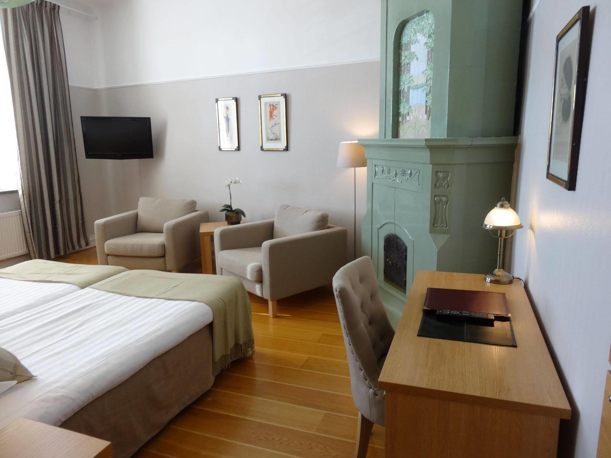 Hamnhotellet Kronan Ландскруна Экстерьер фото