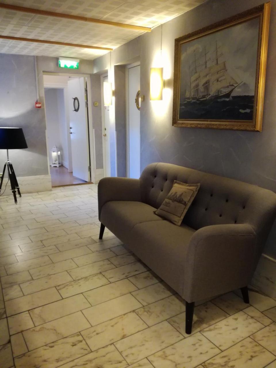 Hamnhotellet Kronan Ландскруна Экстерьер фото